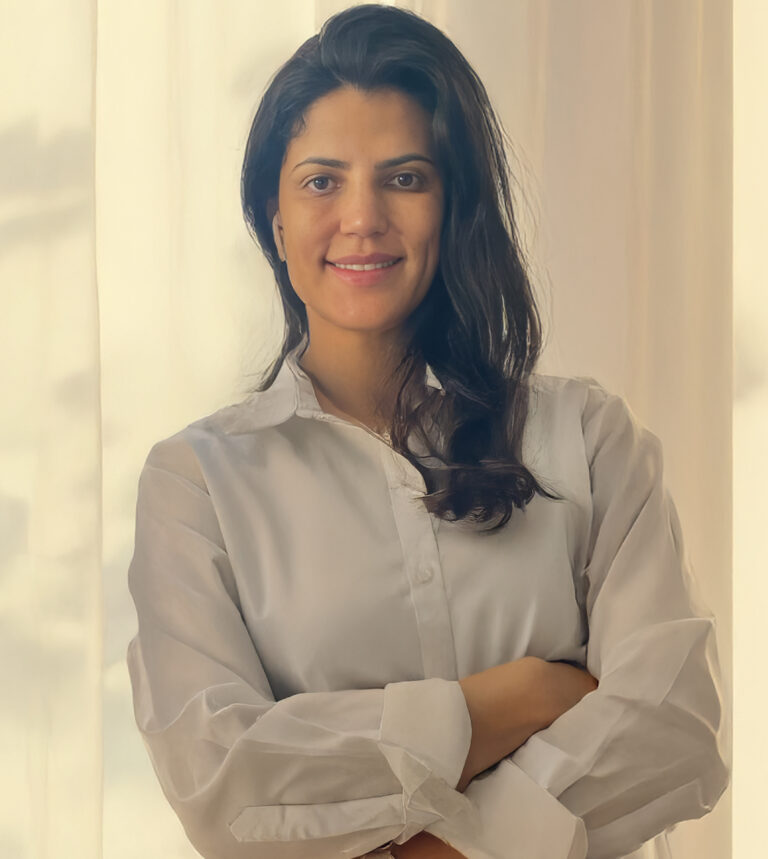 Retrato profissional de Juliana Rodrigues Azevedo